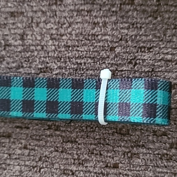 WIMSEY MEDIUM GREEN AND BLACK PLAID DOG LEASH 48" LONG - Picture 8 of 8